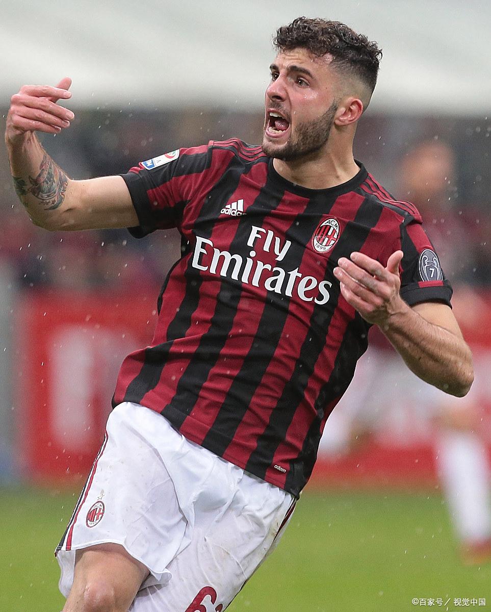 爱游戏体育app下载-刚刚！莱比锡围绕英超再遭质疑巴塞罗那冲击纪录，AC米兰转会期门线救险(巴塞罗那转会一览)