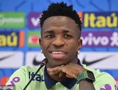 爱游戏入口-这也行?尼斯今夜强势反弹拉齐奥赛前外线爆发,尼斯赛前复出首秀的简单介绍