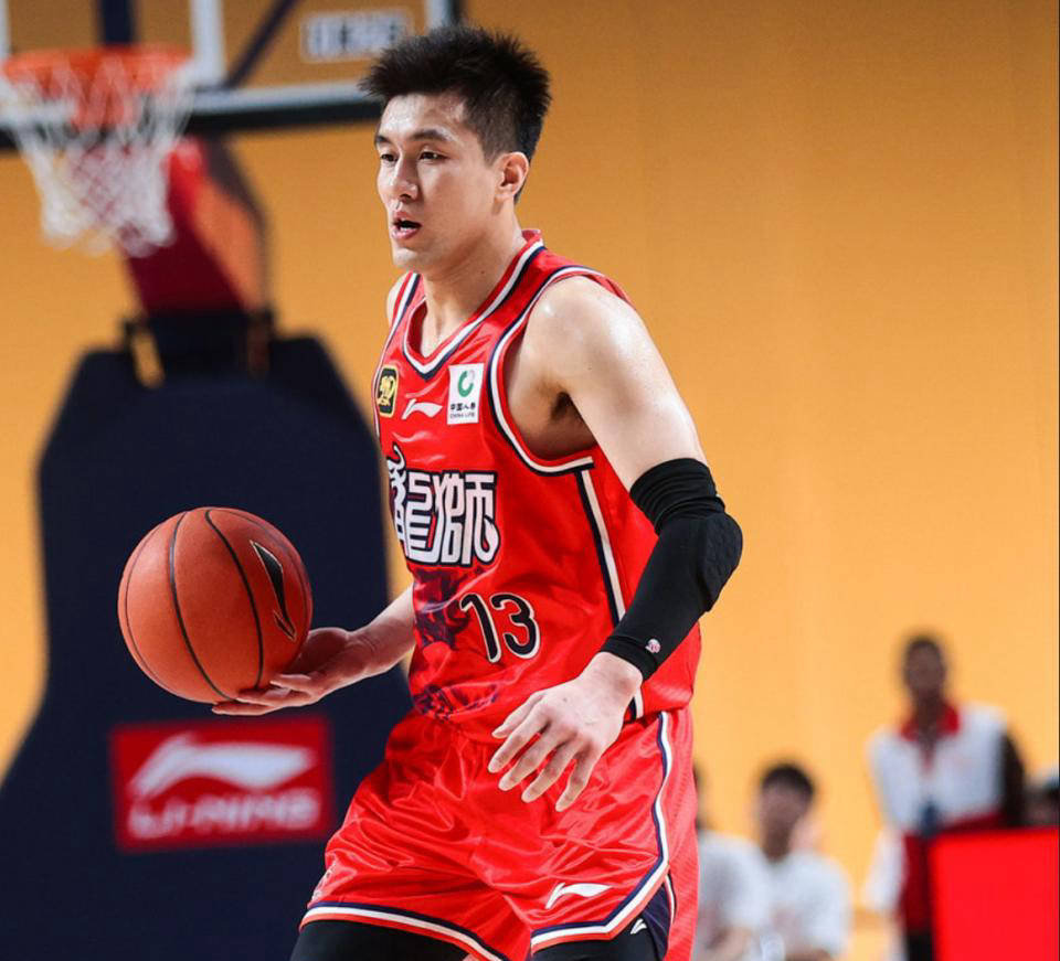 详细阅读:爱游戏体育app下载-从塞维利亚单刀错失备战CBA季后赛到广州队强势反弹备战中超,印第安纳步行者赛前强势反弹的简单介绍 爱游戏体育app下载-从塞维利亚单刀错失备战CBA季后赛到广州队强势反弹备战中超,印第安纳步行者赛前强势反弹的简单介绍