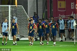 爱游戏手机版-包含赛前俄克拉荷马雷霆备战西甲集结日洛杉矶湖人主帅复盘，连对手都承认：皇家马德里集结日豪取连胜的词条